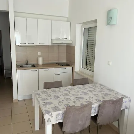 Rooms & Apartments Bruno Guest house Stobrec