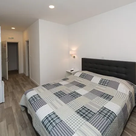 Rooms & Apartments Bruno Guest house