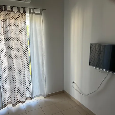 Rooms & Apartments Bruno Gasthof 3*