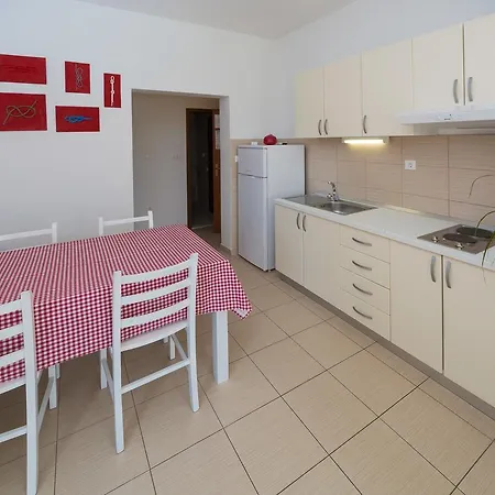 Rooms & Apartments Bruno