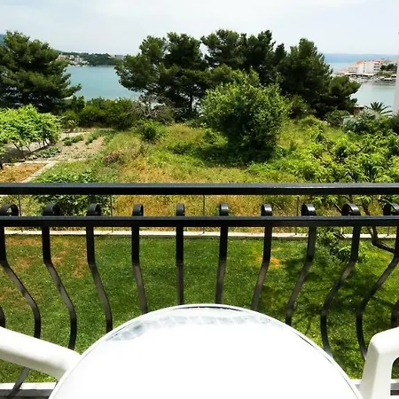 Rooms & Apartments Bruno 3*