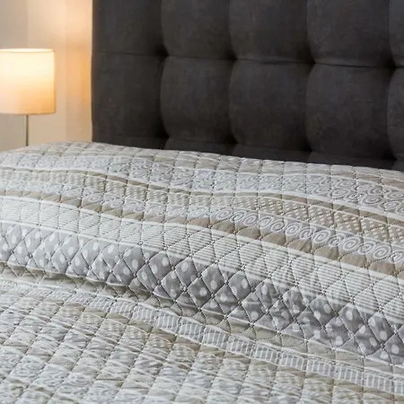 & Bruno ゲストハウス Stobreč